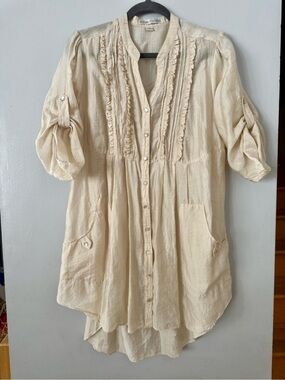 Sirocco Boho Pintuck Tunic Blouse – Ruffle Detail & Roll-Tab Sleeves
